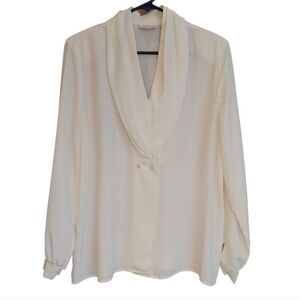 Large ivory dressy shirt